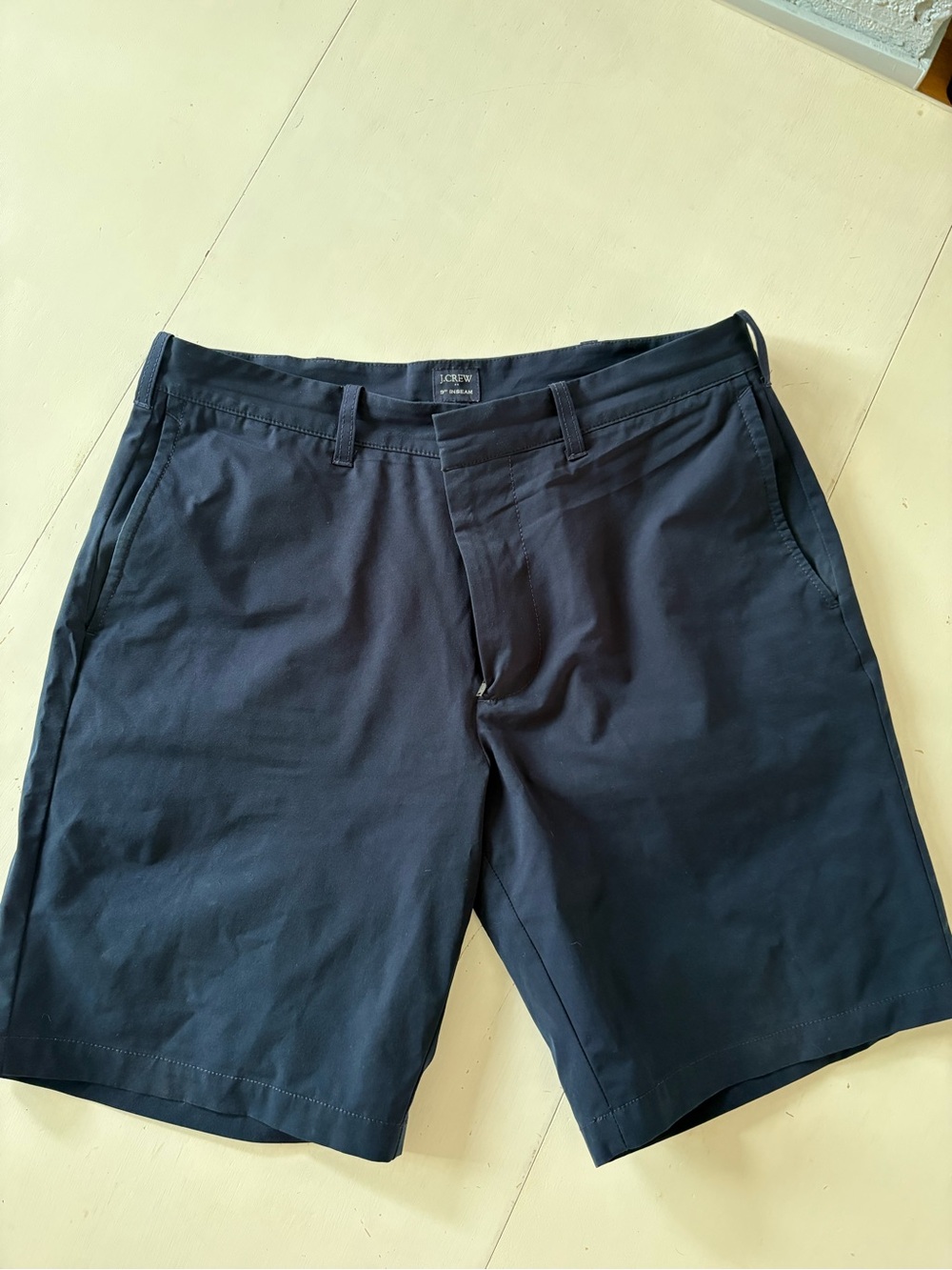 J. Crew Men’s Navy Flat-Front performance Shorts